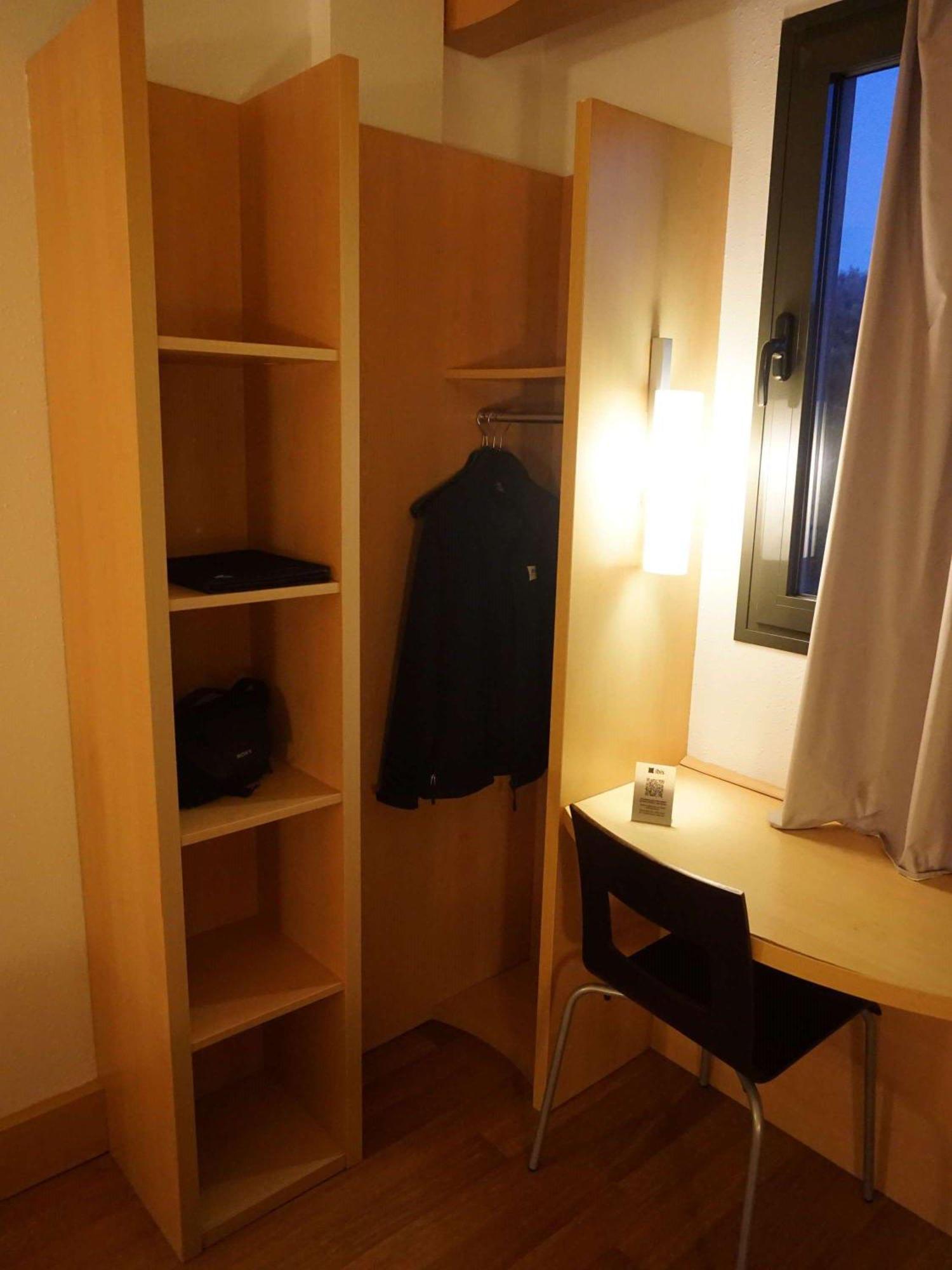 Ibis Girona Exterior foto