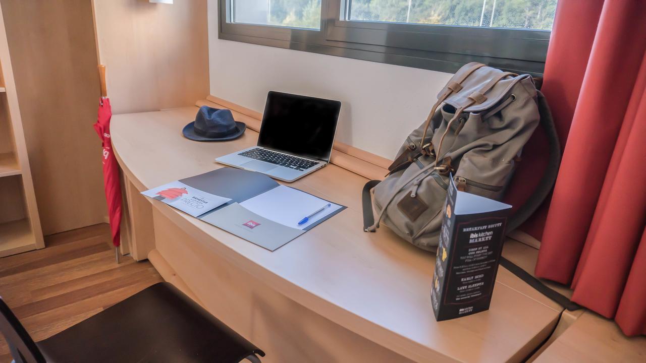 Ibis Girona Exterior foto
